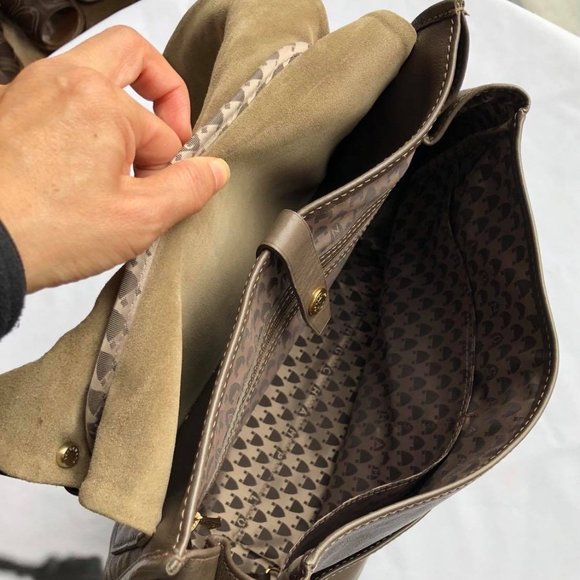 Longchamp Balzane Leather Hobo Bag - Picture 6 of 10